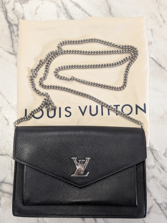 Louis Vuitton Handbags - Authentic Louis Vuitton Mylockme Chain Pochette Crossbody woc